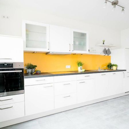 Apartwehr Business&Ferien Apartment Gelb Ngoại thất bức ảnh