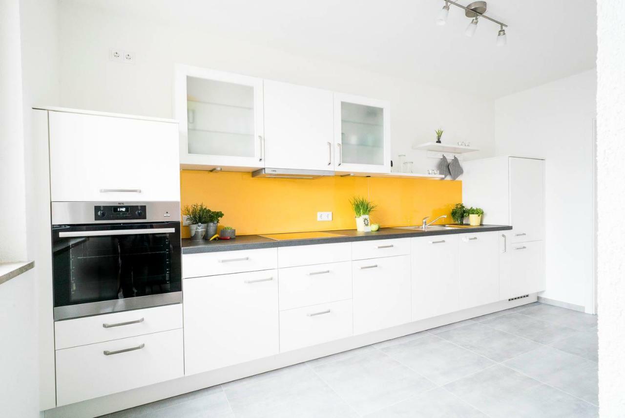 Apartwehr Business&Ferien Apartment Gelb Ngoại thất bức ảnh