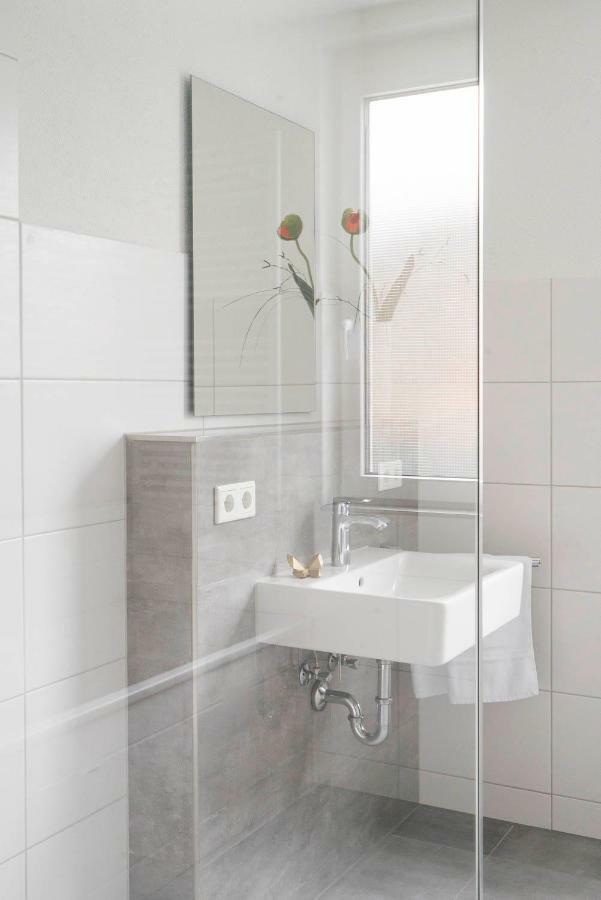 Apartwehr Business&Ferien Apartment Gelb Ngoại thất bức ảnh